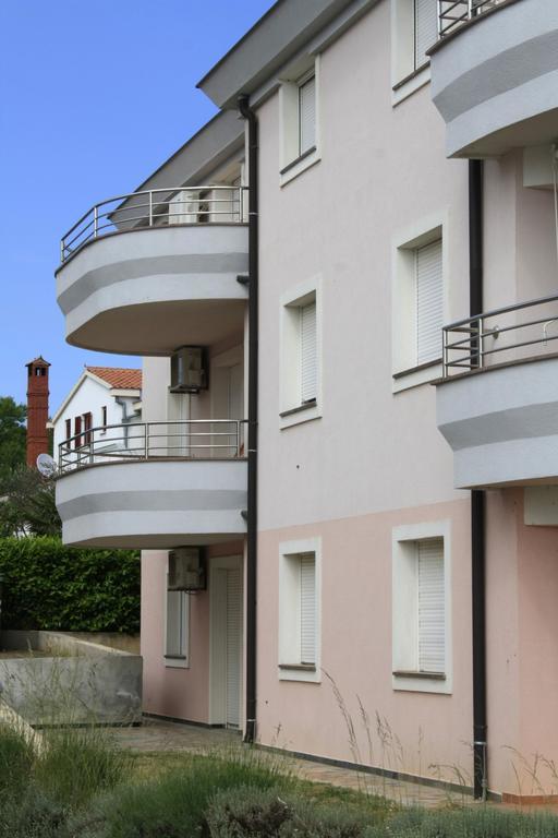 Seafront Apartment Gaby 梅杜林 客房 照片
